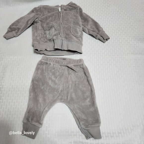 🏖 Cozy 3 Months Matching Teddy Bear Sweatsuit Baby Infant Set Jacket Pants - Picture 2 of 3